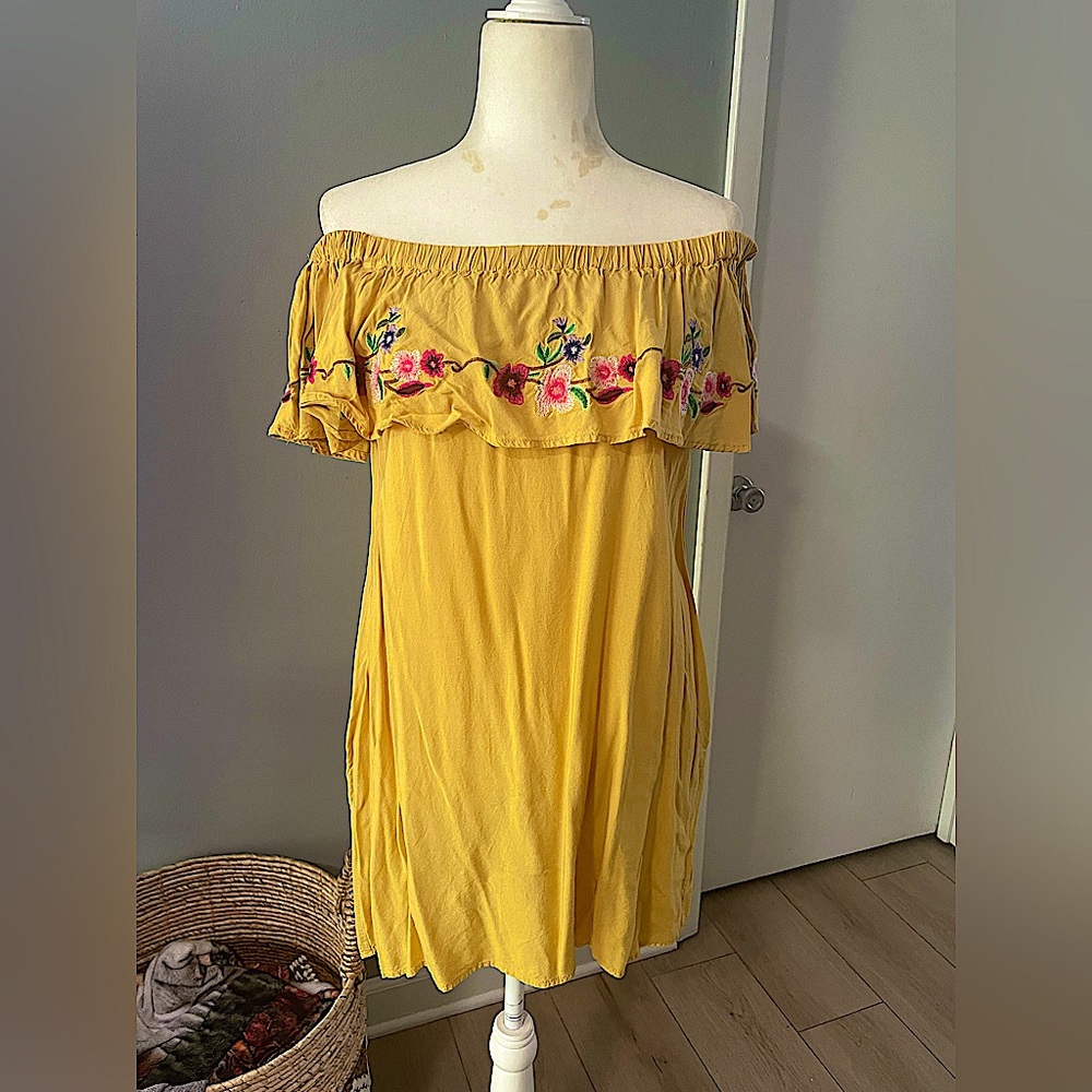 Umgee Embroidered Off-Shoulder Mini Dress - Picture 2 of 6